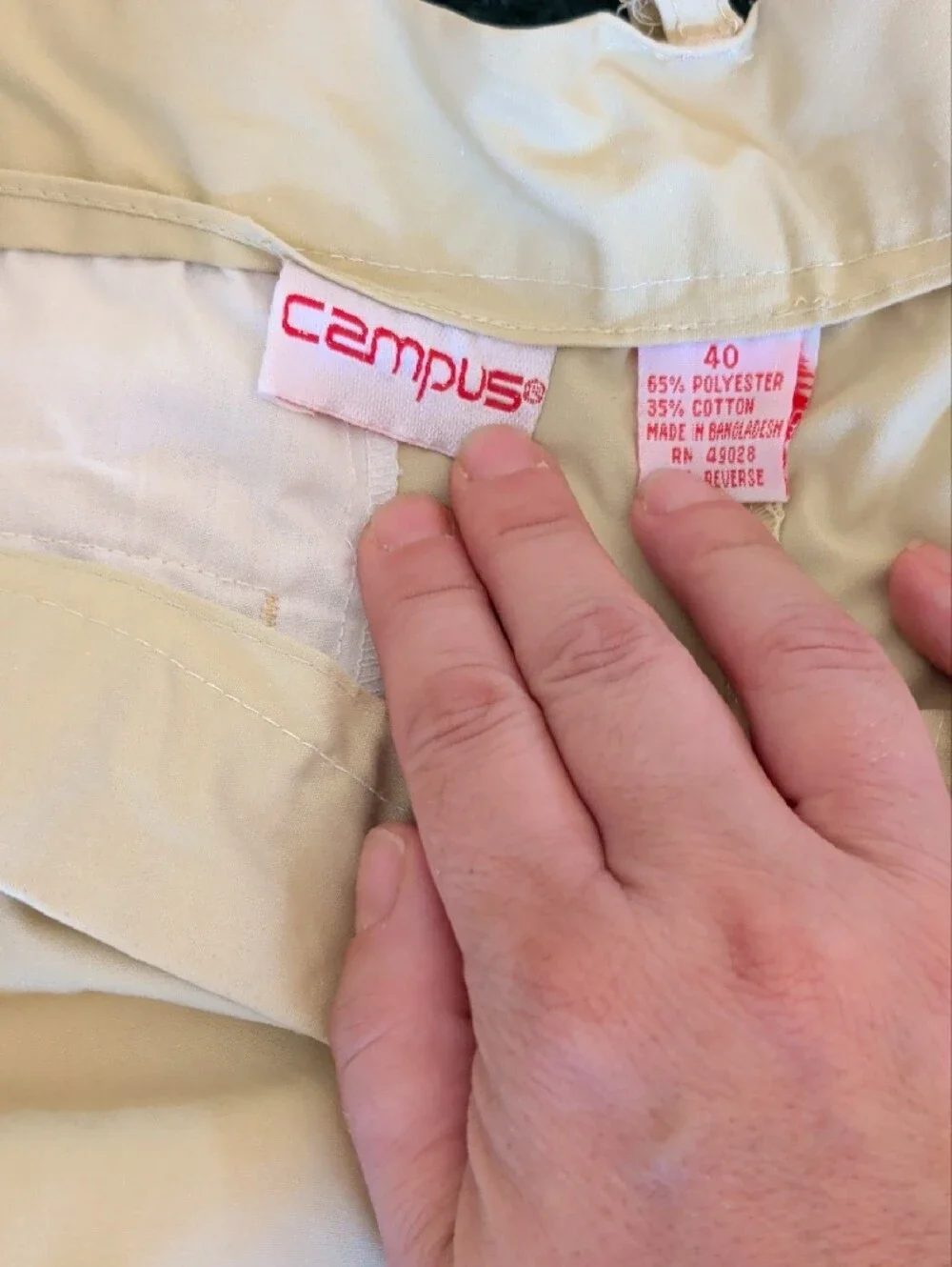 Men's Flat-Front Shorts in Light Tan